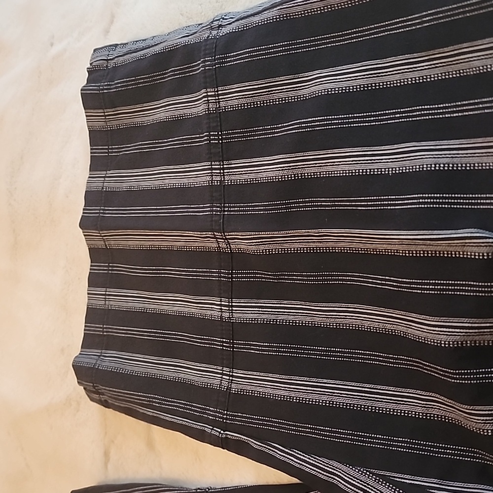 VENEZIA  WOMEN'S CAPRI  - SIZE  20. - Picture 6 of 7